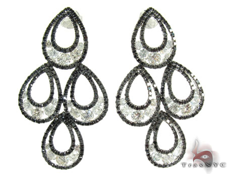 14K Gold Black and White Diamond Gorgeous Earrings 25597 Diamond Chandelier Earrings