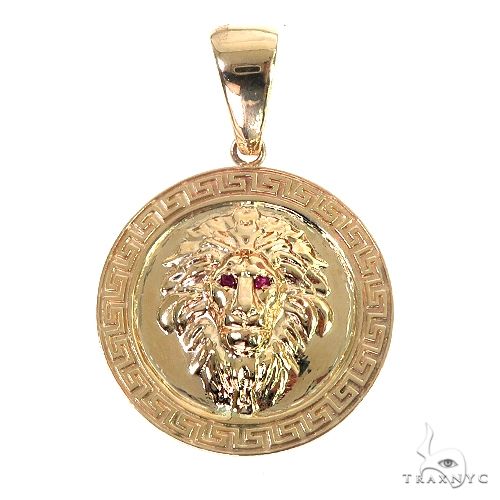 Traxnyc shop lion pendant