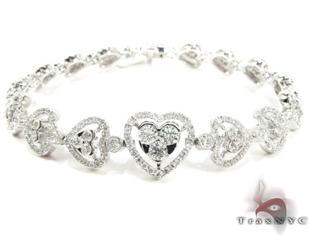 18k Gold Diamond Heart Bracelet 25429
