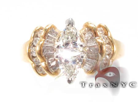 Tri Set Solitaire Band Assorted Ladies Diamond Rings Yellow Gold